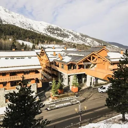 L'hévana***** - 6 Personnes Prestige Centre * Méribel