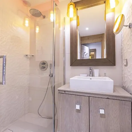 Apartamento L'hévana***** - 6 Personnes Prestige Centre Méribel